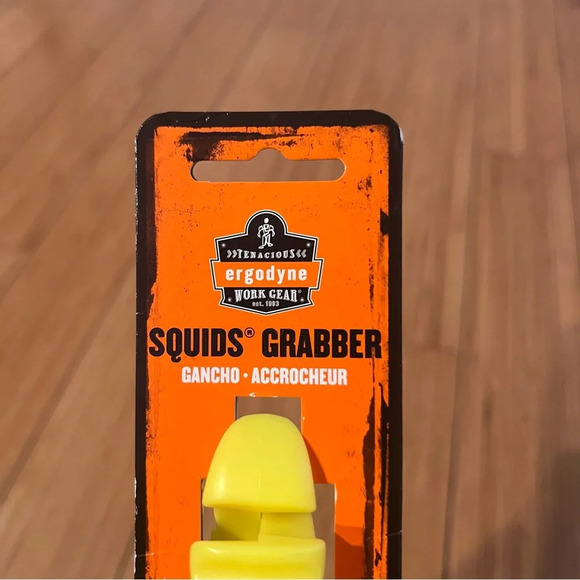 NEW ERGODYNE Squids Grabber Yellow #3400 Dual Style Clip - Picture 2 of 5